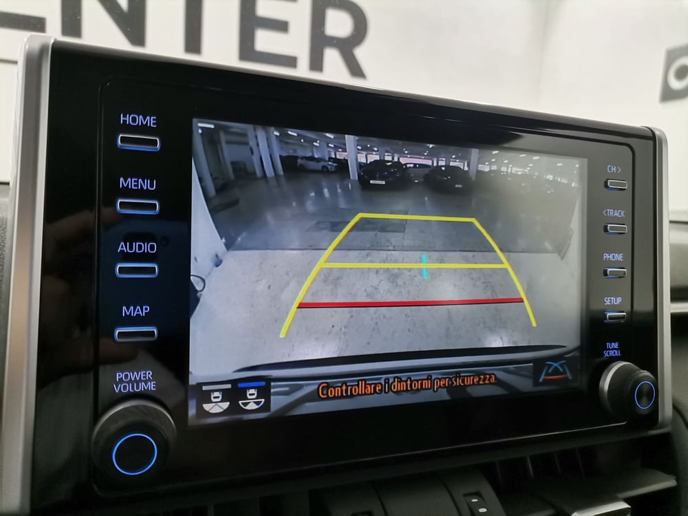 Toyota Rav4 usata a Salerno (12)