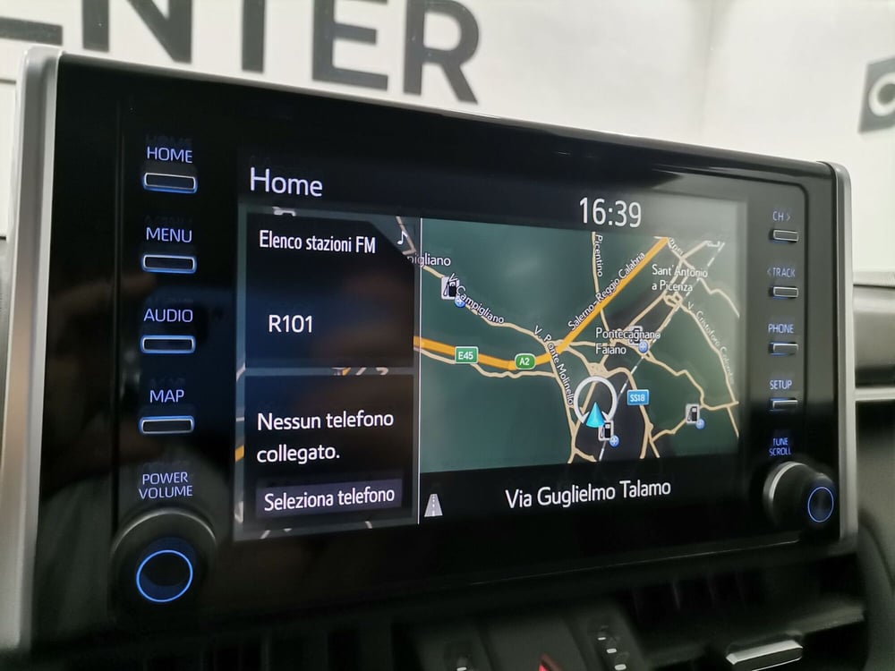 Toyota Rav4 usata a Salerno (13)