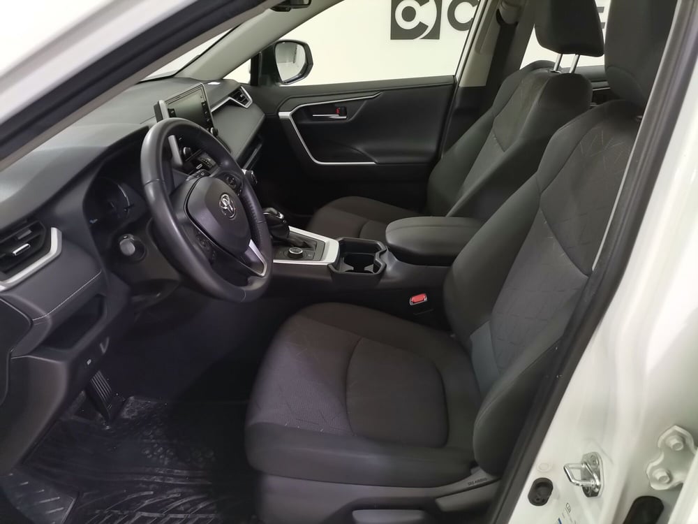 Toyota Rav4 usata a Salerno (9)