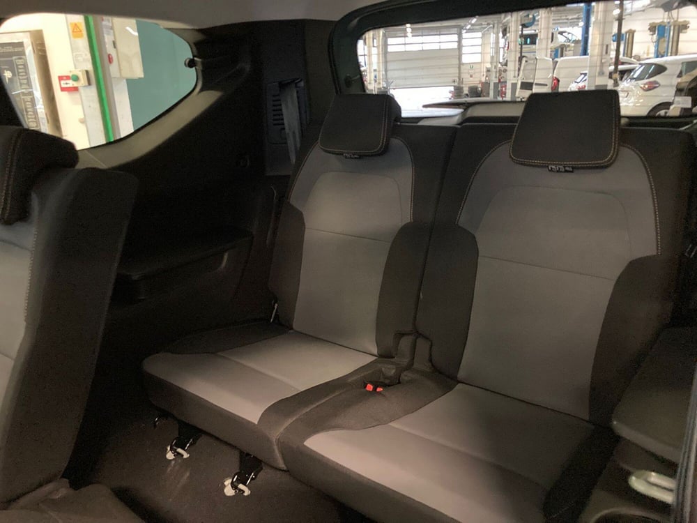 Dacia Jogger nuova a Brescia (16)