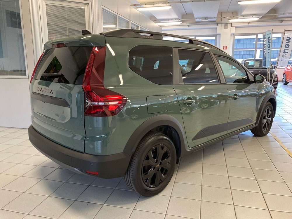 Dacia Jogger nuova a Brescia (4)