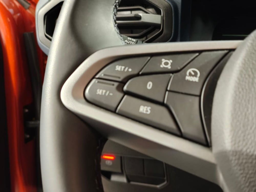 Dacia Duster nuova a Brescia (16)