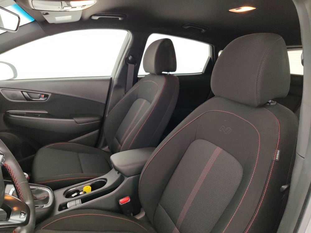 Hyundai Kona usata a La Spezia (9)