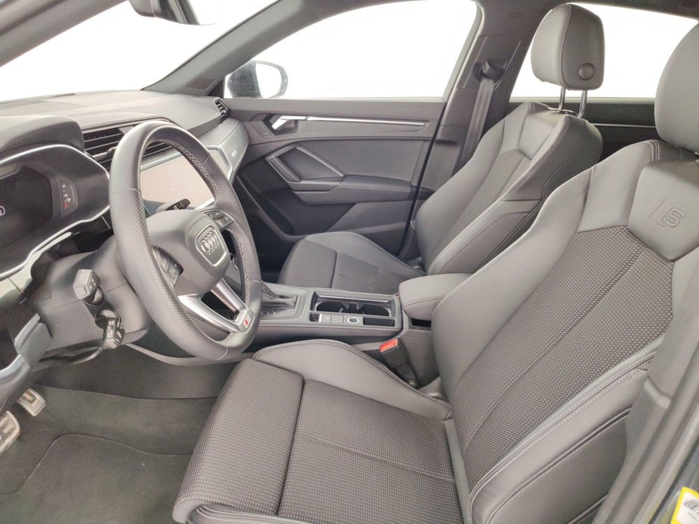 Audi Q3 usata a Massa-Carrara (7)