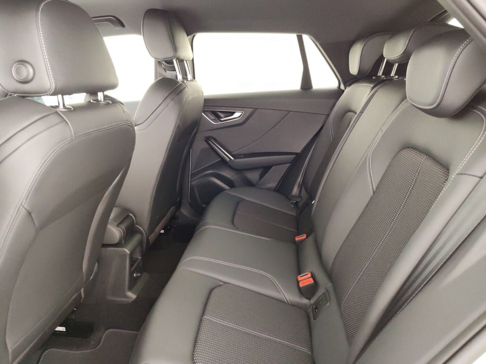 Audi Q2 nuova a Massa-Carrara (10)