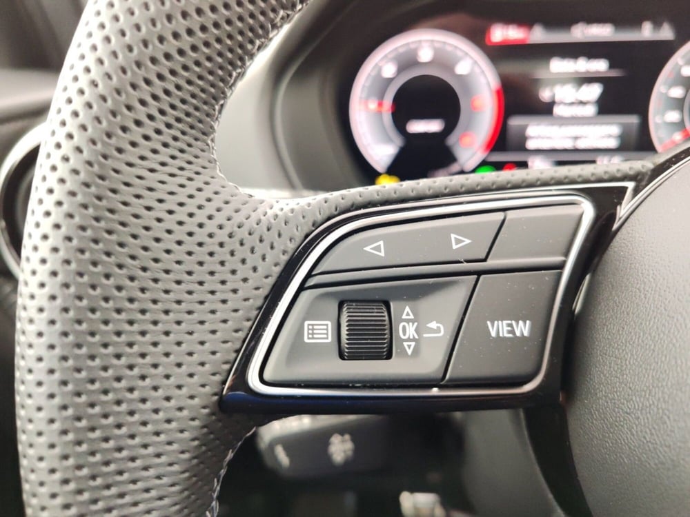 Audi Q2 nuova a Massa-Carrara (14)