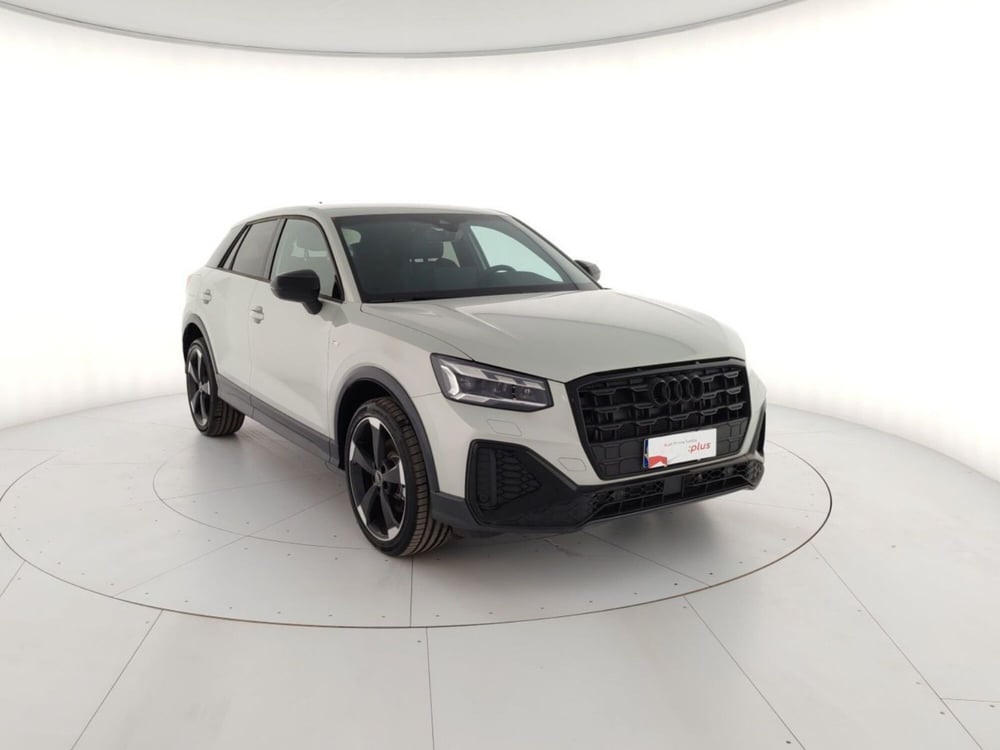 Audi Q2 nuova a Massa-Carrara (4)