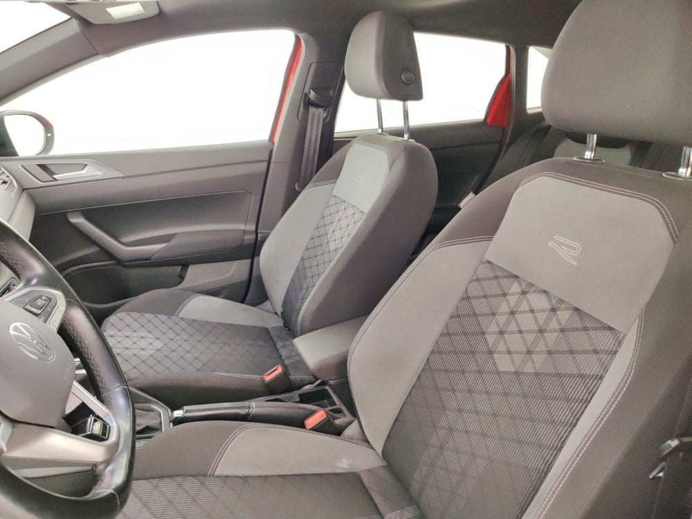 Volkswagen Taigo usata a Massa-Carrara (9)
