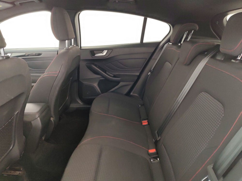 Ford Focus usata a Massa-Carrara (11)