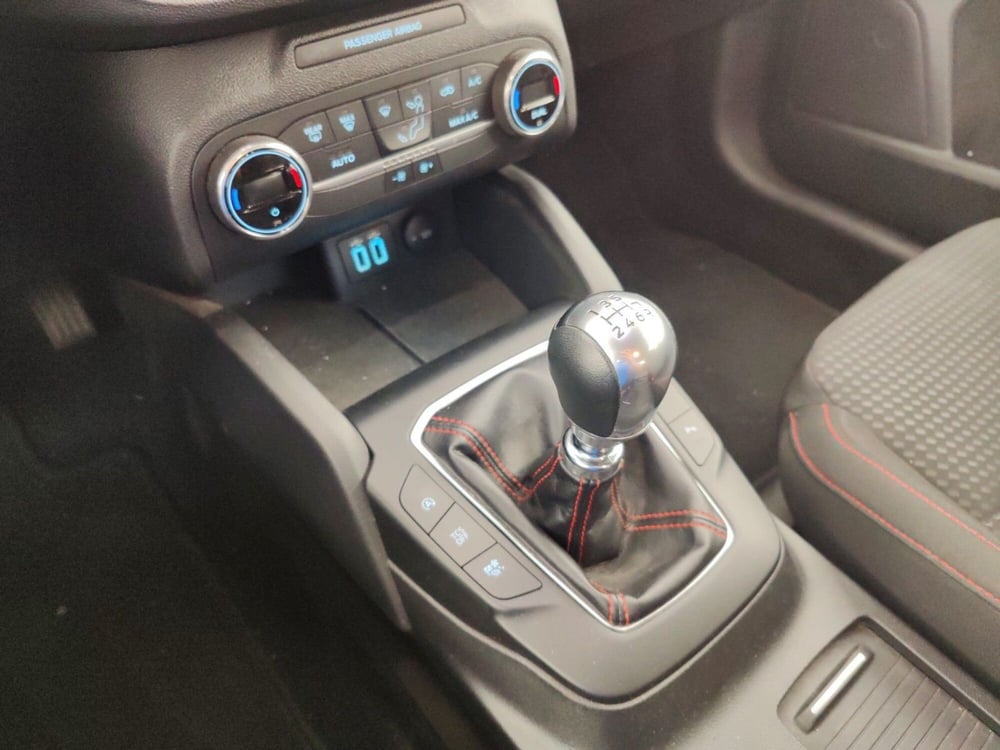 Ford Focus usata a Massa-Carrara (12)