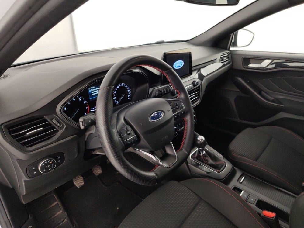 Ford Focus usata a Massa-Carrara (8)