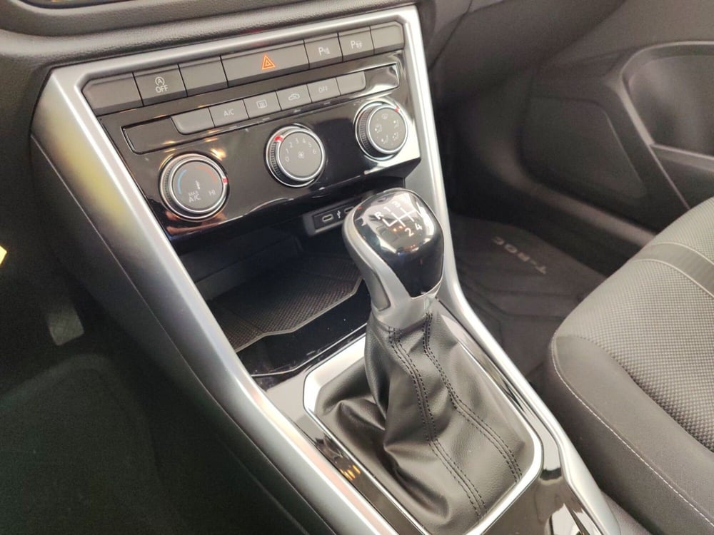 Volkswagen T-Roc usata a Massa-Carrara (11)