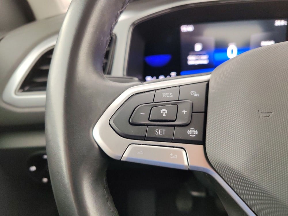 Volkswagen T-Roc usata a Massa-Carrara (14)