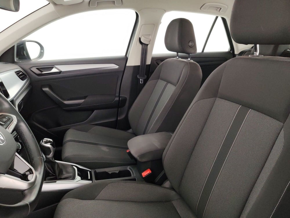 Volkswagen T-Roc usata a Massa-Carrara (9)