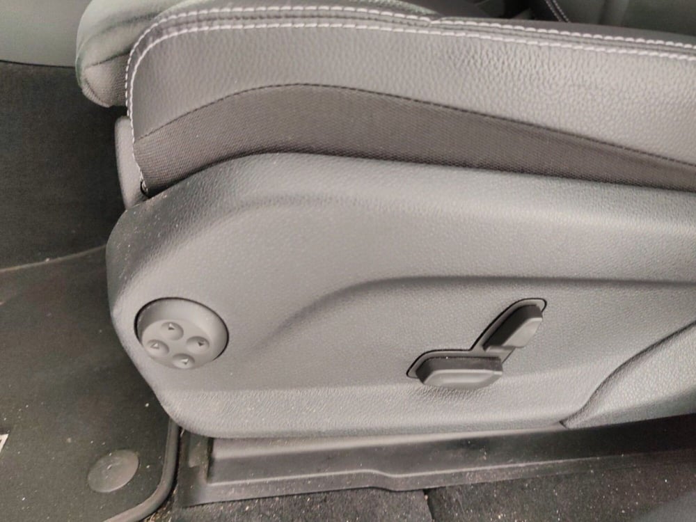Mercedes-Benz GLC Coupé usata a Massa-Carrara (15)