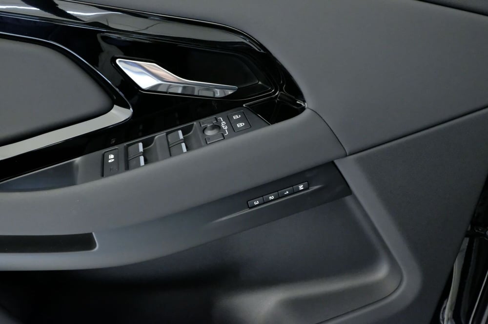 Land Rover Range Rover Evoque usata a Mantova (12)