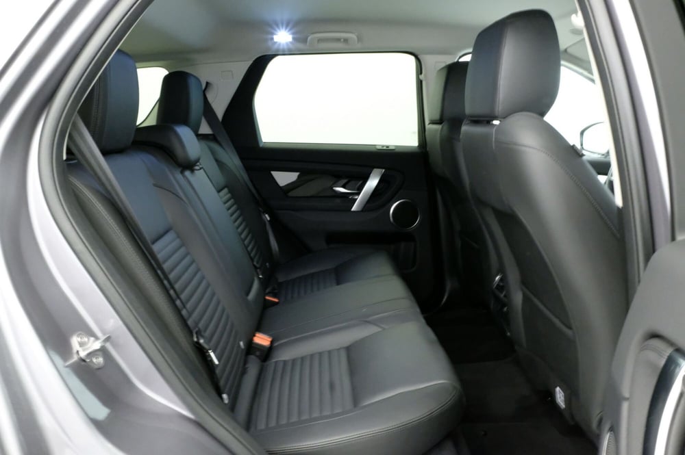 Land Rover Discovery Sport usata a Mantova (5)