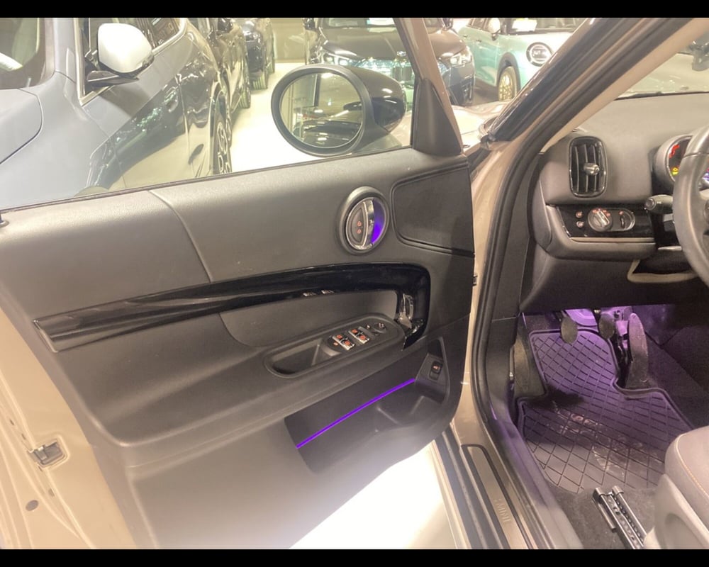 MINI Mini Countryman usata a Caserta (17)