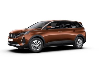 Peugeot 5008 1.2 puretech t GT s&amp;s 130cv del 2024 usata a Varese