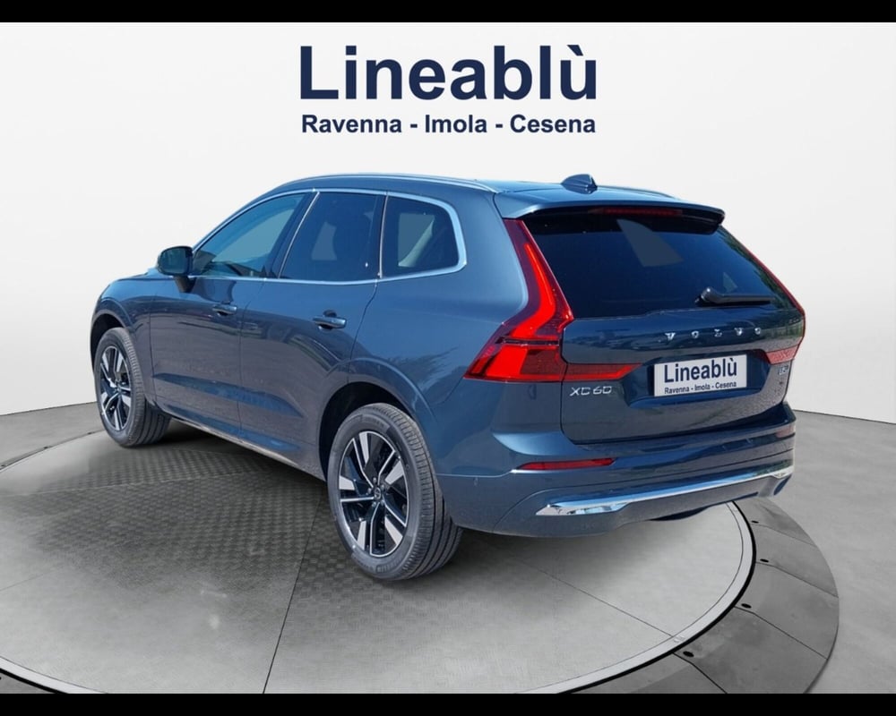 Volvo XC60 nuova a Bologna (3)