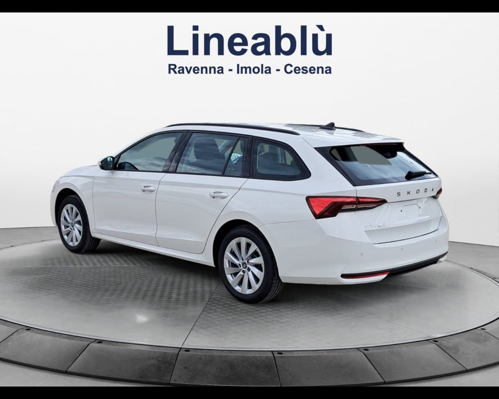 Skoda Octavia Station Wagon nuova a Ravenna (6)