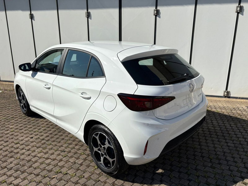 Mg MG3 nuova a Milano (4)