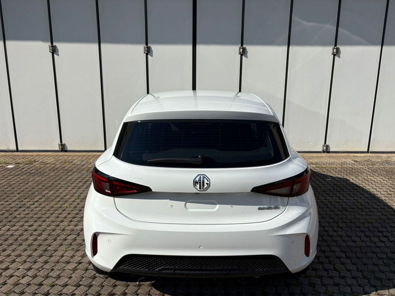 Mg MG3 nuova a Milano (5)