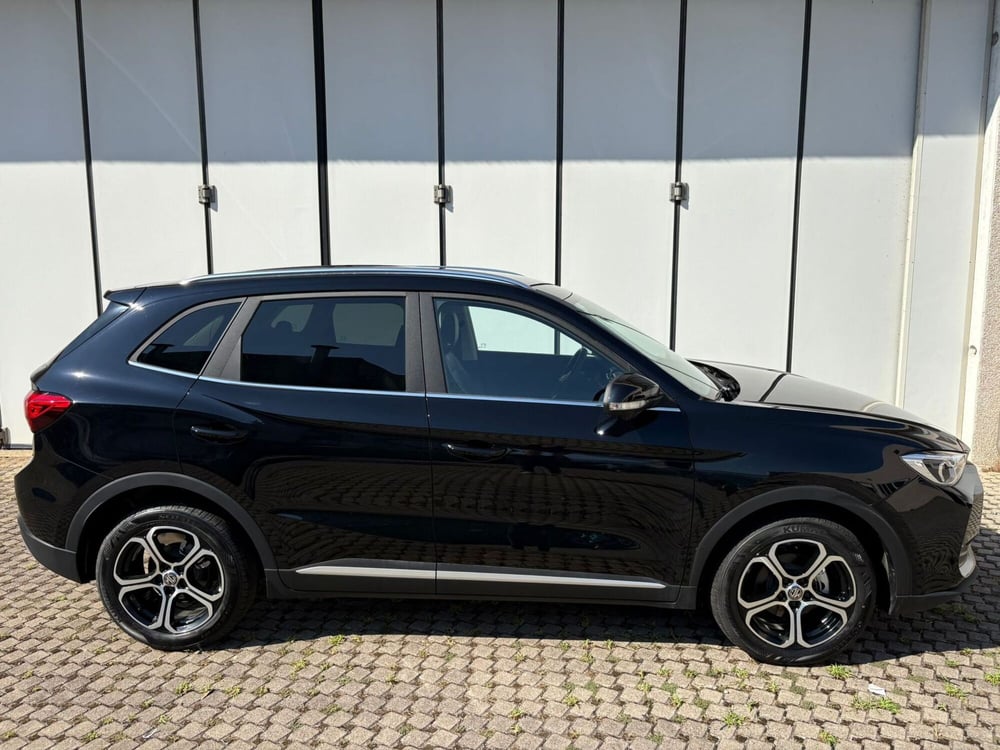 Mg ZS nuova a Monza e Brianza (7)