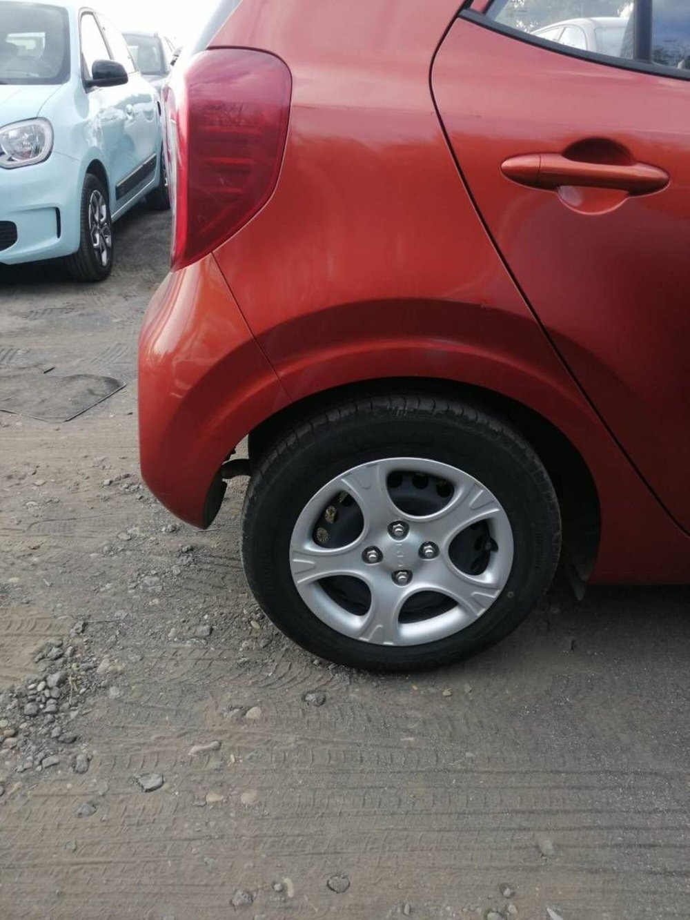 Kia Picanto usata a Salerno (17)