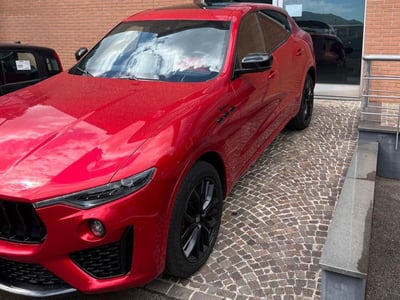 Maserati Levante Levante V6 350 CV AWD Modena del 2023 usata a Fisciano