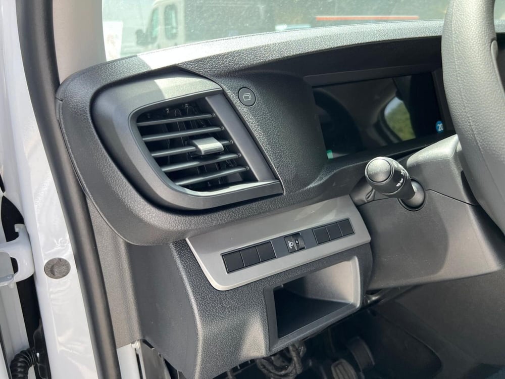 Fiat Scudo Furgone nuova a Salerno (19)
