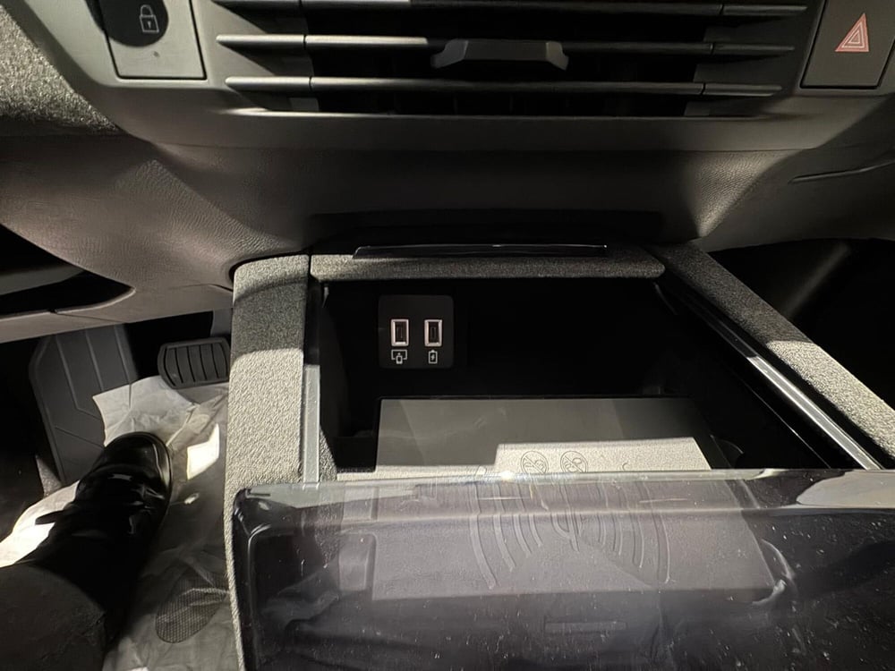 Opel Grandland nuova a Frosinone (13)