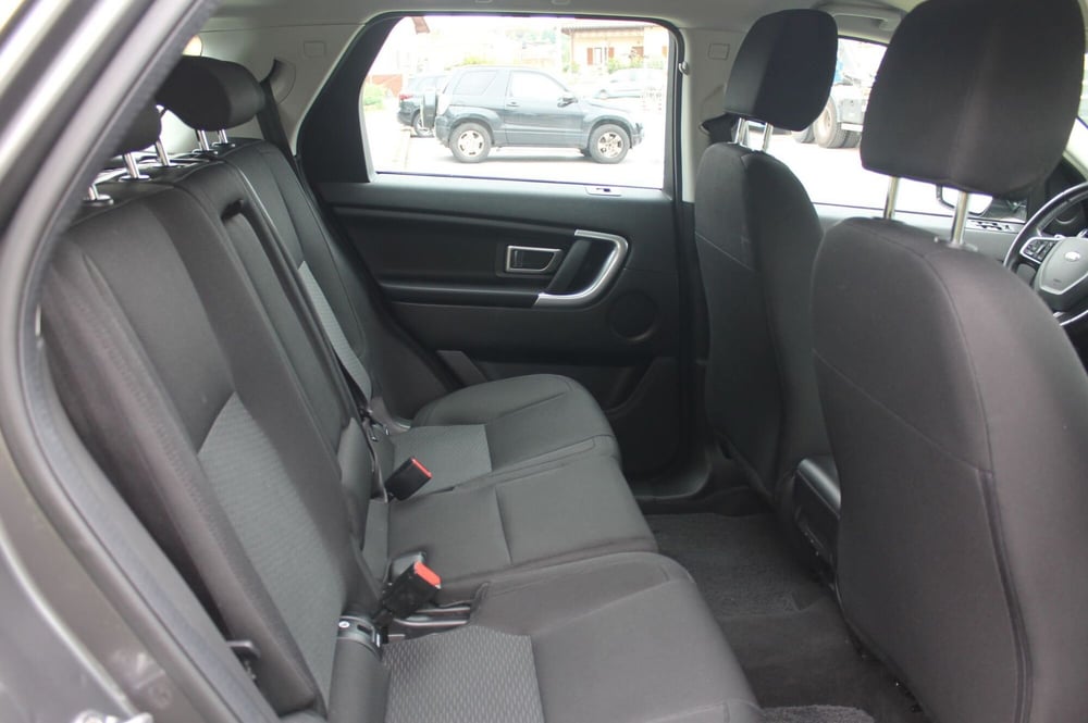 Land Rover Discovery Sport usata a Cuneo (11)