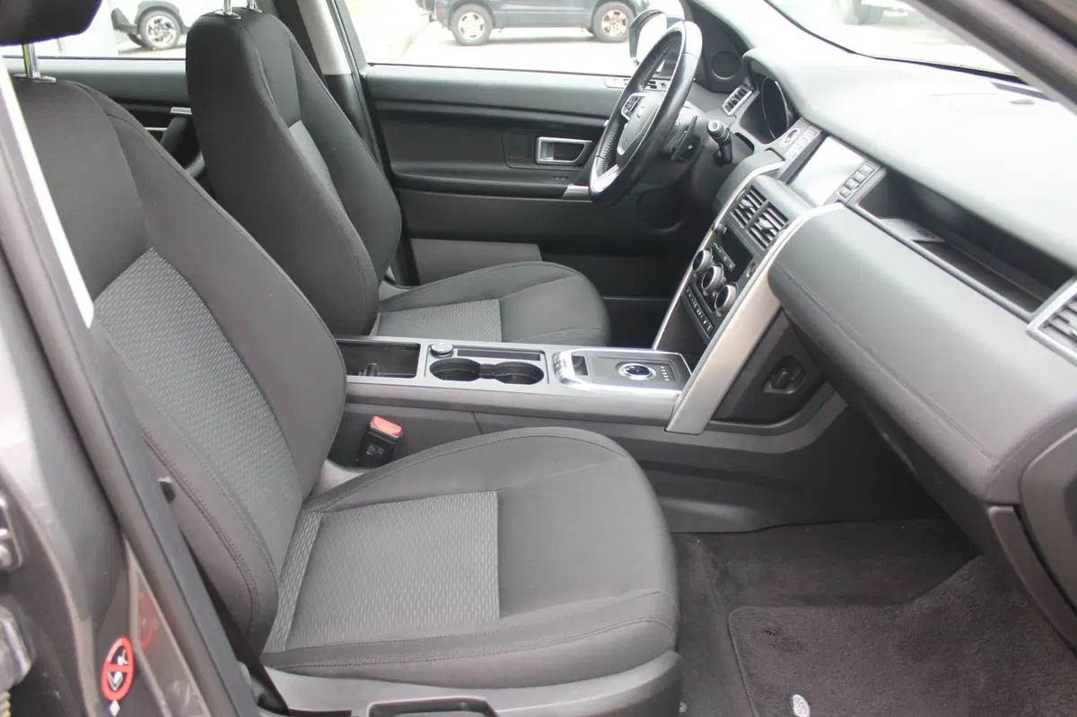 Land Rover Discovery Sport usata a Cuneo (12)