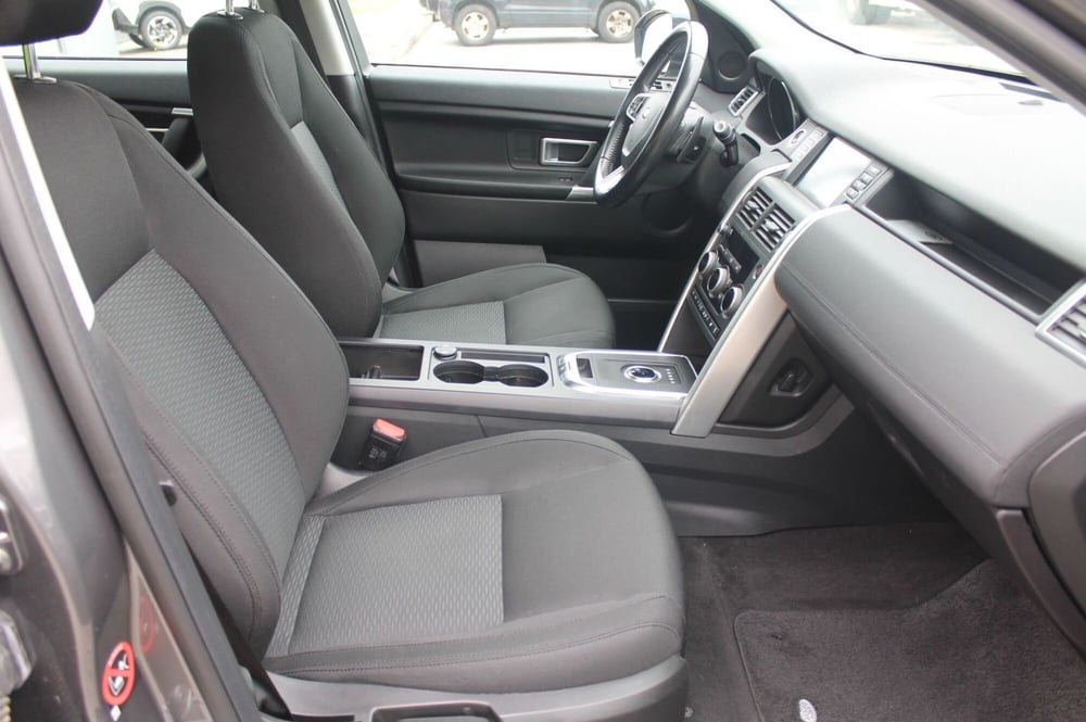 Land Rover Discovery Sport usata a Cuneo (12)