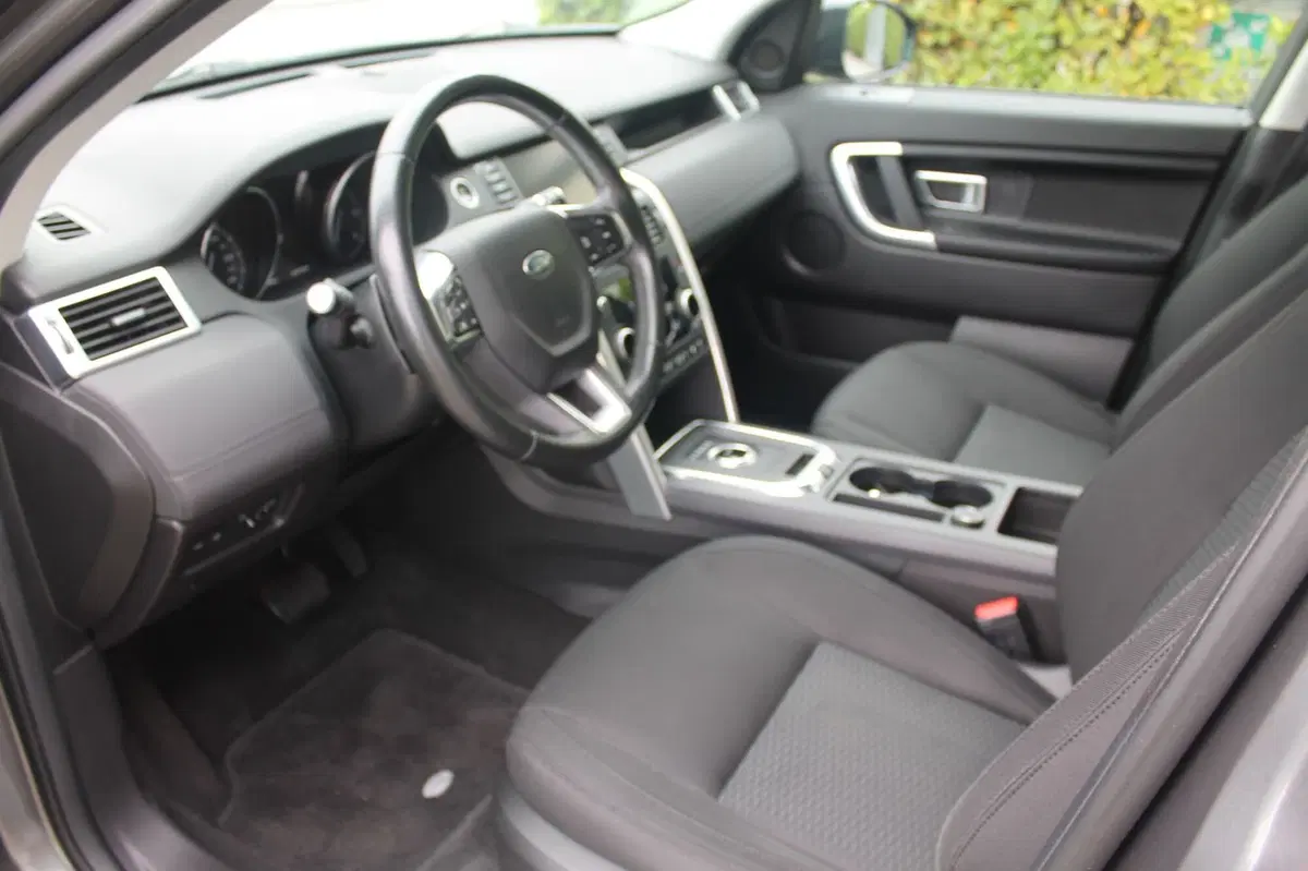 Land Rover Discovery Sport usata a Cuneo (13)