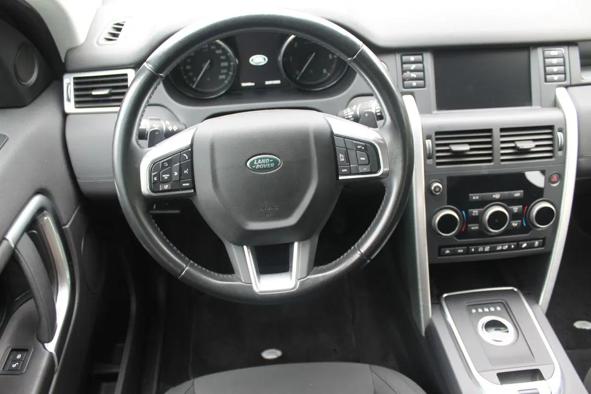 Land Rover Discovery Sport usata a Cuneo (14)