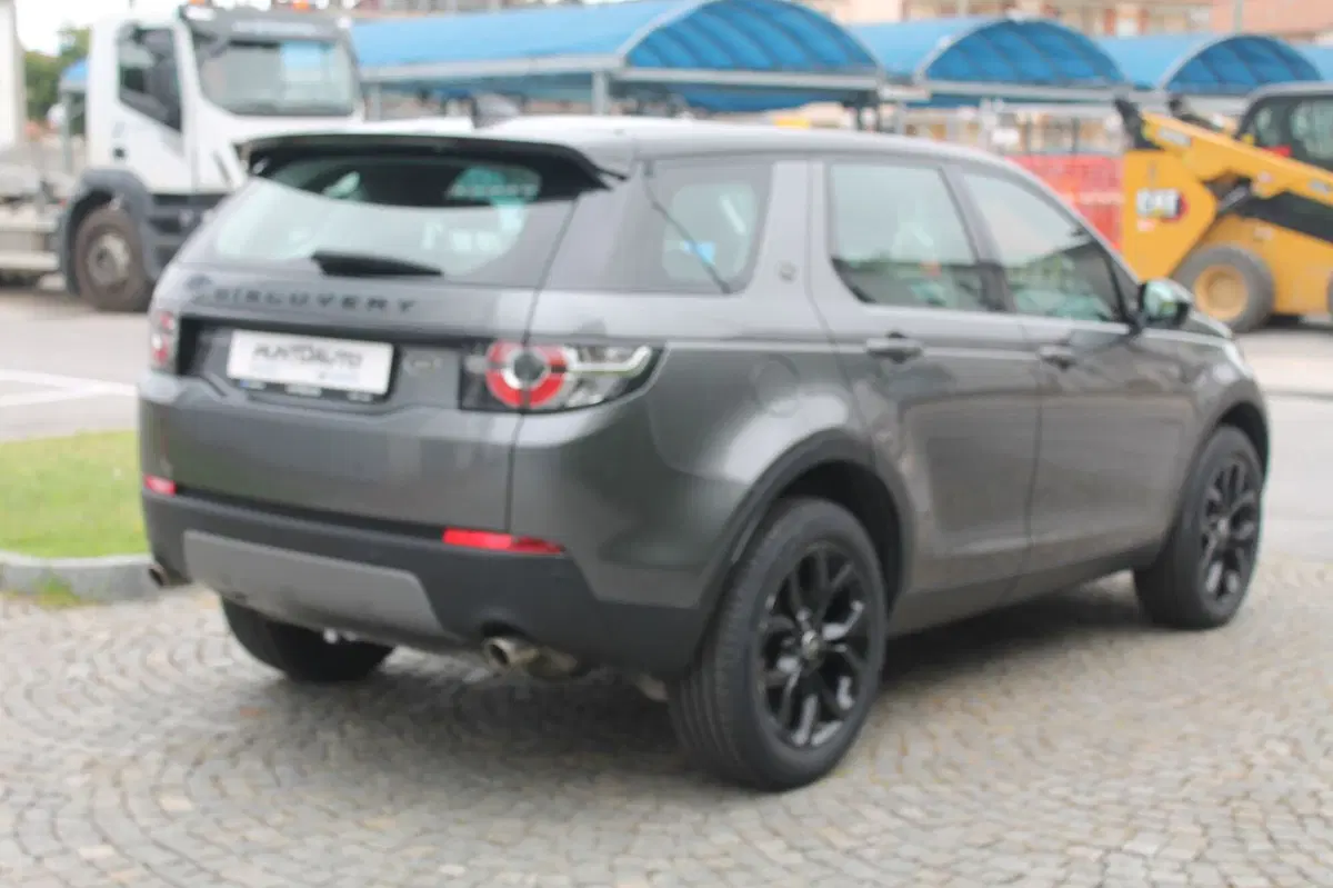 Land Rover Discovery Sport usata a Cuneo (3)