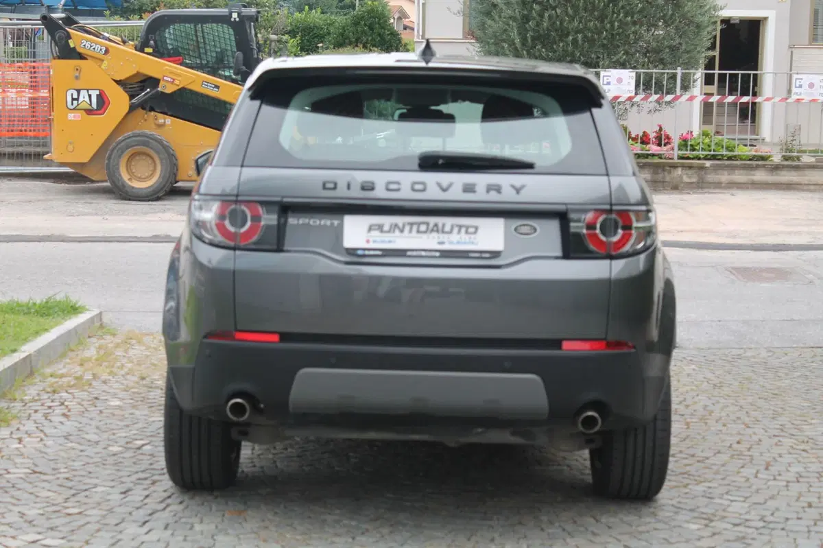 Land Rover Discovery Sport usata a Cuneo (4)