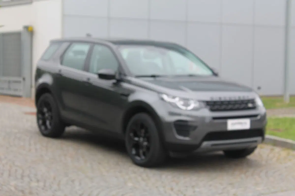 Land Rover Discovery Sport usata a Cuneo (5)