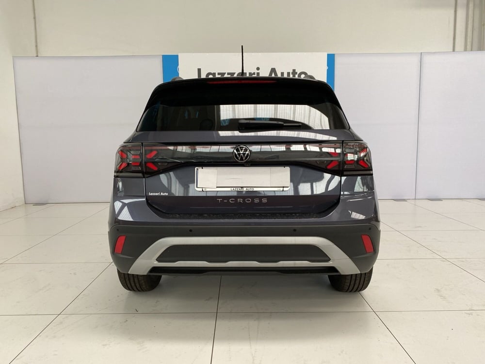 Volkswagen T-Cross nuova a Lodi (5)