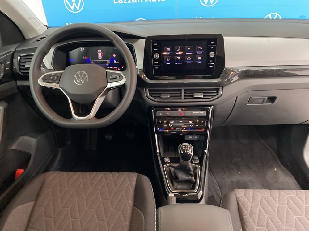 Volkswagen T-Cross nuova a Lodi (8)