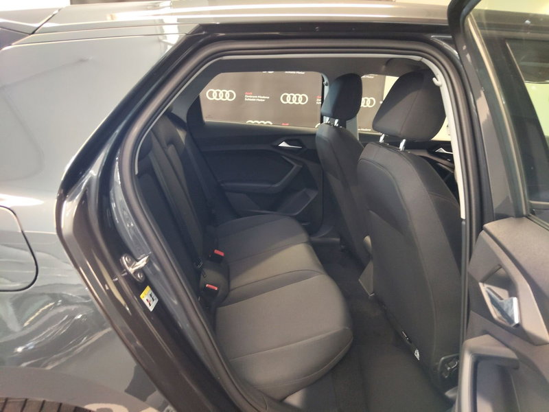 Audi A1 Sportback nuova a Modena (16)