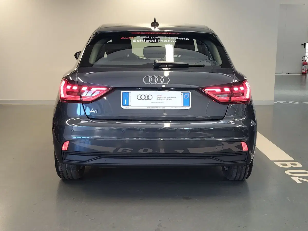 Audi A1 Sportback nuova a Modena (5)