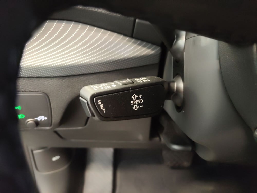 Audi Q2 nuova a Modena (12)
