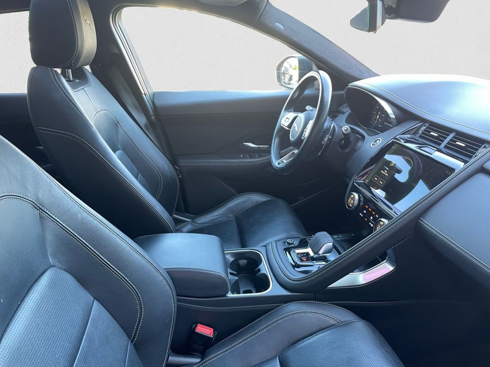 Jaguar E-Pace usata a Firenze (3)