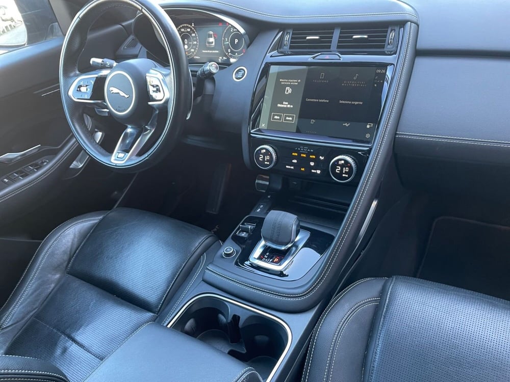 Jaguar E-Pace usata a Firenze (4)