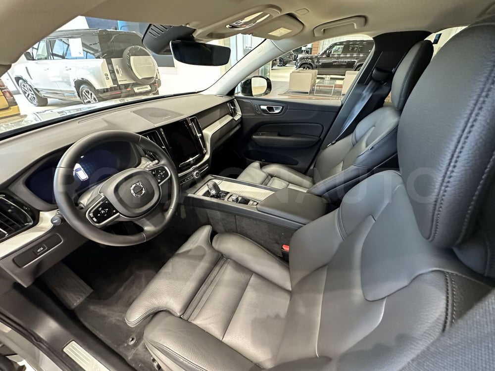 Volvo XC60 usata a Forlì-Cesena (9)