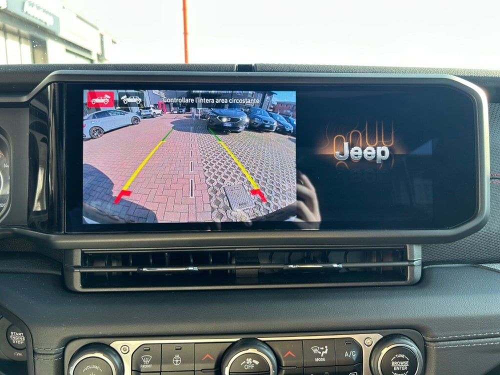 Jeep Wrangler Unlimited usata a Verona (15)