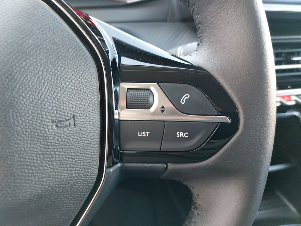 Peugeot 208 usata a Pavia (11)